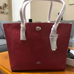 Coach turn lock tote